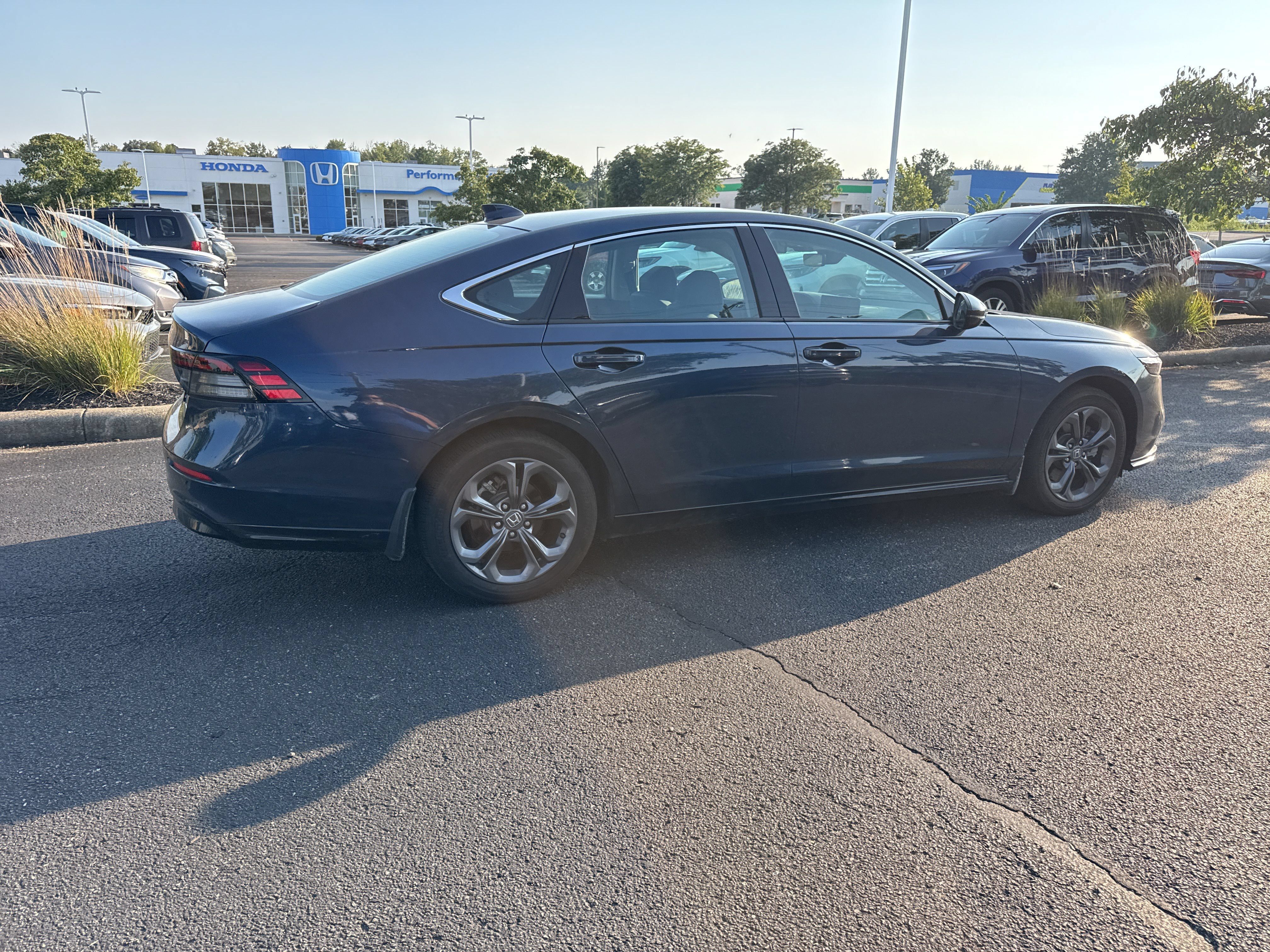 Used 2024 Honda Accord EX-L image 24