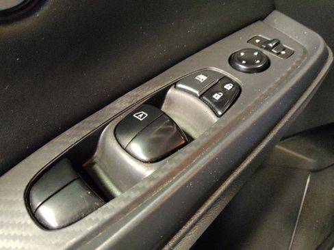 Used 2023 Nissan Sentra SV image 27