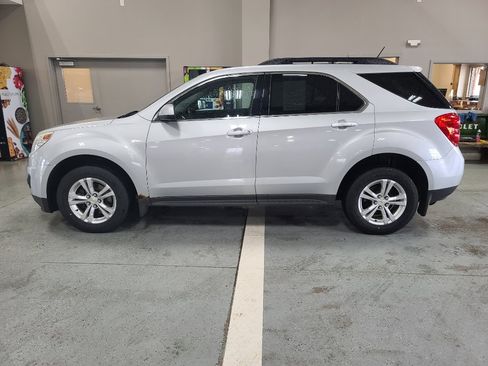 Used 2013 Chevrolet Equinox LT w/ Driver Convenience Package AWD/4WD image 1
