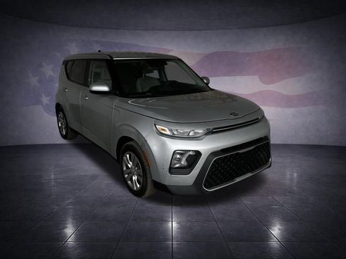 Used 2021 Kia Soul LX FWD image 7