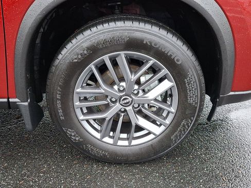 Certified 2025 Nissan Rogue S image 8