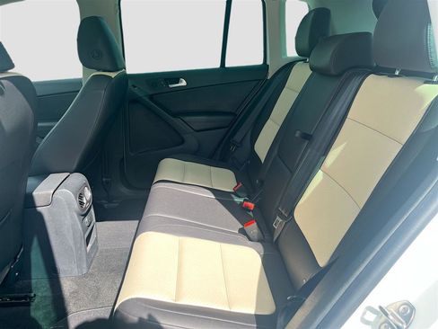 Used 2017 Volkswagen Tiguan Wolfsburg Edition image 25