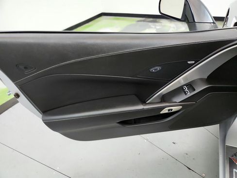 Used 2015 Chevrolet Corvette Stingray Coupe RWD image 20