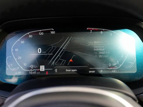 Used 2022 BMW X6 xDrive40i w/ M Sport Package image 50