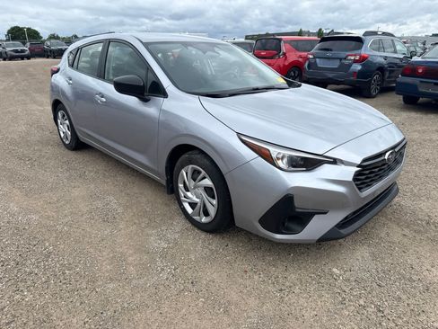 Used 2024 Subaru Impreza 2.0i AWD/4WD image 4