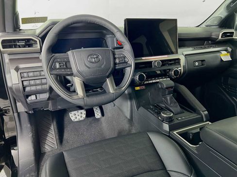 New 2025 Toyota Tacoma TRD Sport image 7