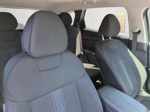 Used 2025 Hyundai Tucson SEL FWD image 24