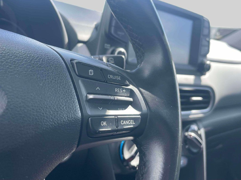 Used 2019 Hyundai Kona SEL w/ SEL Tech Package 02 AWD/4WD image 23