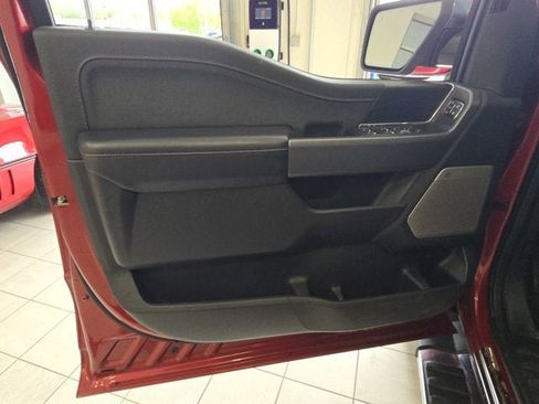Used 2025 Ford F150 Lariat w/ Equipment Group 502A High AWD/4WD image 20