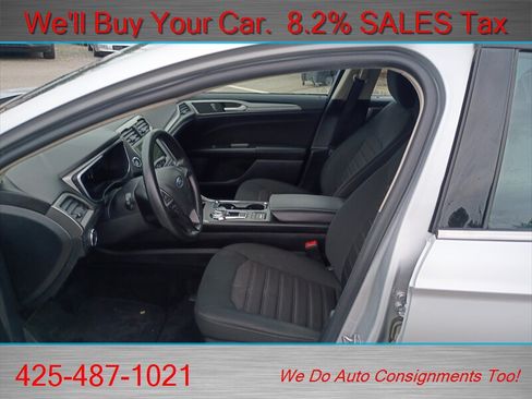 Used 2019 Ford Fusion SE FWD image 10
