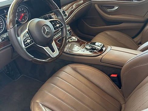 Certified 2019 Mercedes-Benz E 450 4MATIC Wagon image 7