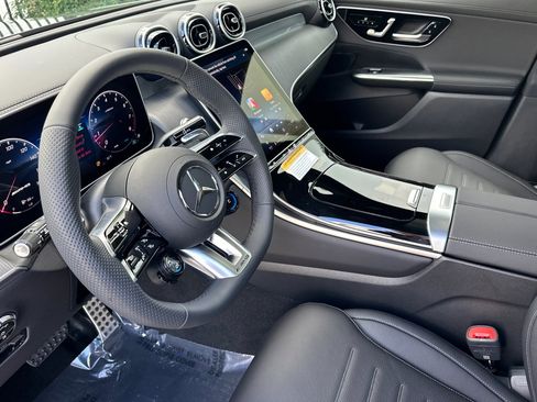 New 2026 Mercedes-Benz GLC 43 AMG 4MATIC image 10