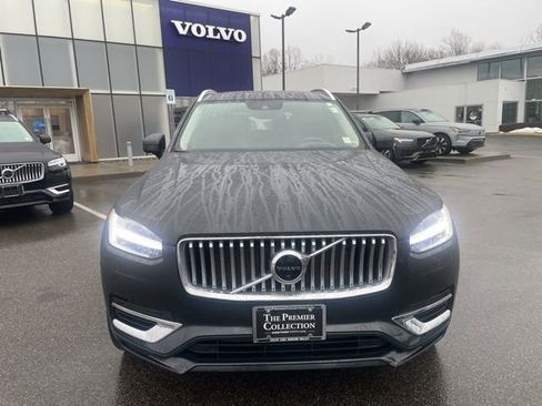 Used 2022 Volvo XC90 T8 Inscription Expression image 6