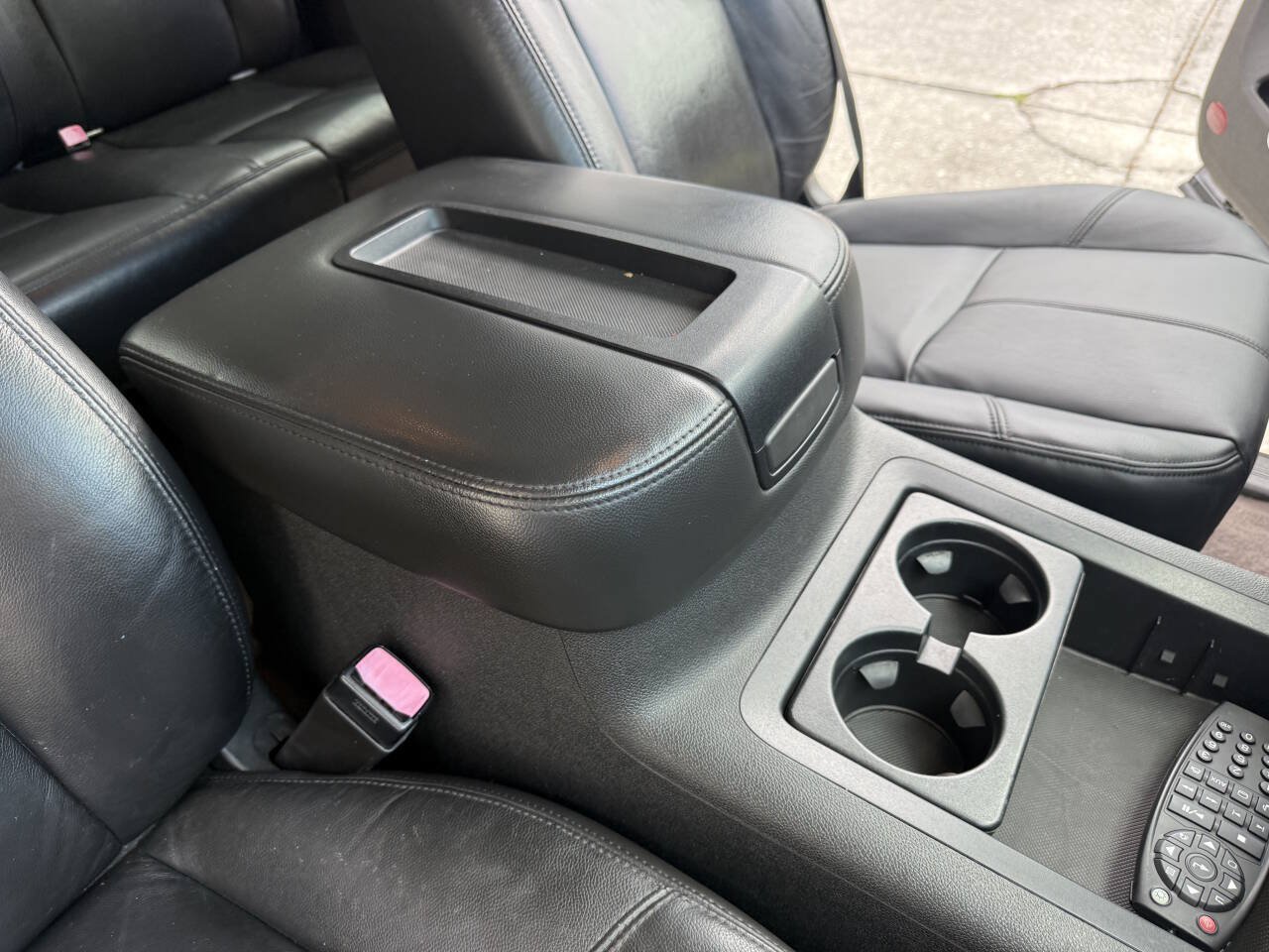 Used 2008 Chevrolet Silverado 3500 LTZ AWD/4WD image 59