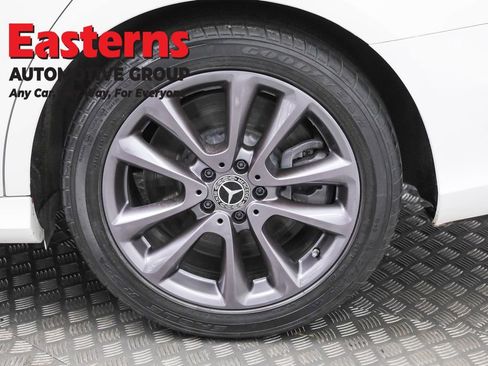 Used 2019 Mercedes-Benz E 450 4MATIC Sedan w/ Premium Package image 36