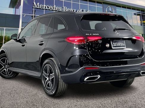 Used 2026 Mercedes-Benz GLC 300 4MATIC image 2