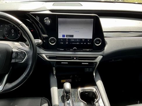 Used 2024 Lexus RX 350 FWD w/ Technology Package image 7