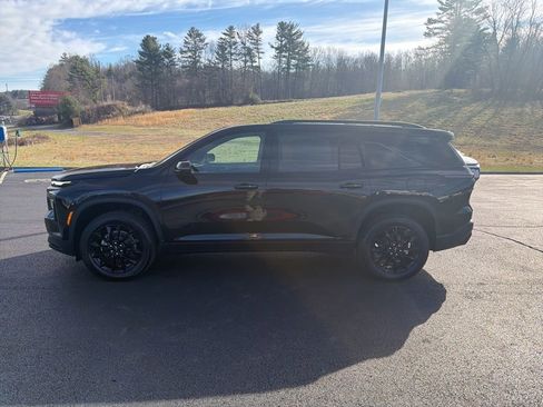 New 2026 Chevrolet Traverse LT w/ Midnight/Sport Edition image 4