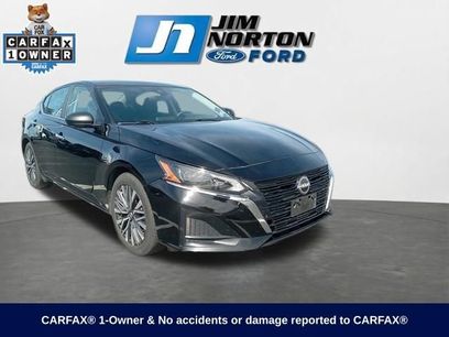 Used 2025 Nissan Altima 2.5 SV