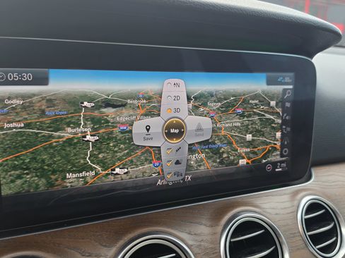 Used 2019 Mercedes-Benz E 300 w/ Premium 1 Package image 41