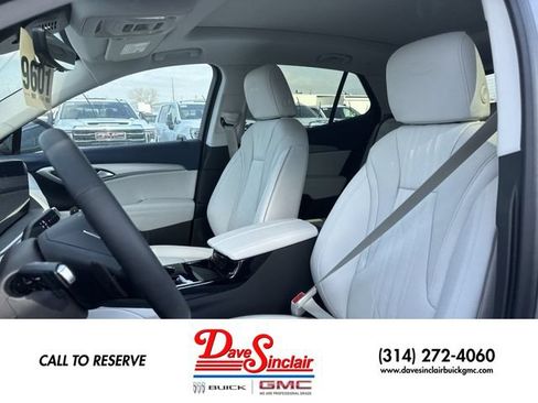 New 2026 Buick Envision Avenir AWD/4WD image 11