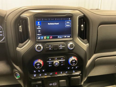 Used 2022 GMC Sierra 3500 Denali AWD/4WD image 20