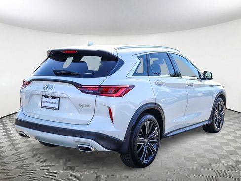 Used 2022 INFINITI QX50 Luxe w/ Appearance Package image 4