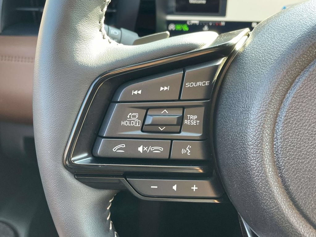 Certified 2026 Subaru Outback Touring AWD/4WD image 10