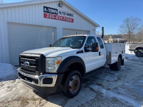 Used 2011 Ford F550 4x4 SuperCab Super Duty w/ Payload Upgrade Pkg image 2