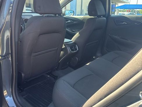 Used 2021 Chevrolet Malibu LT w/ Sport Edition FWD image 5