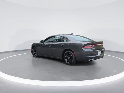 Used 2023 Dodge Charger SXT RWD image 6