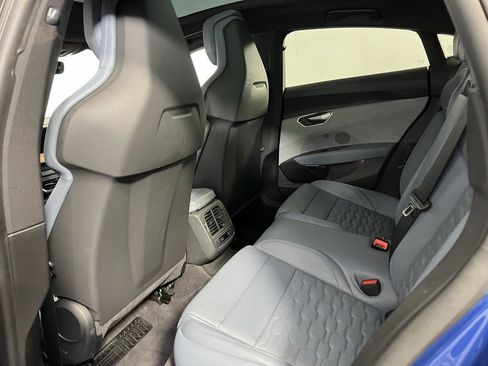 Used 2024 Audi e-tron GT Premium Plus image 30