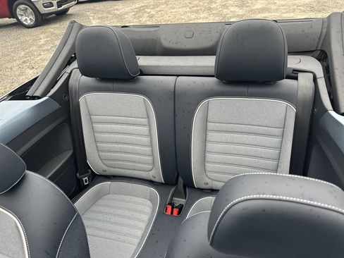 Used 2016 Volkswagen Beetle 1.8T Denim image 20