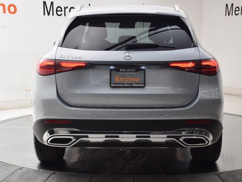 Certified 2025 Mercedes-Benz GLC 300 image 5