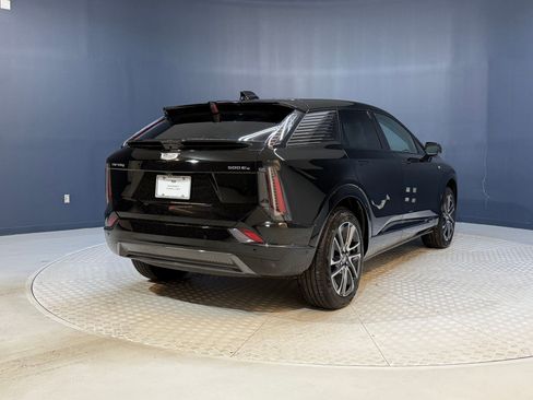 New 2026 Cadillac Optiq Sport 1 AWD/4WD image 8