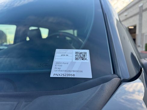 Used 2020 Ford F150 Raptor w/ Equipment Group 802A Luxury image 24