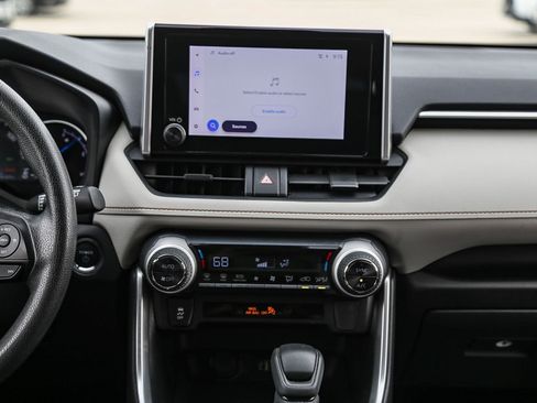 Certified 2025 Toyota RAV4 XLE w/ Convenience Package AWD/4WD image 13