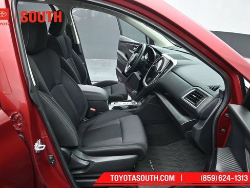 Used 2025 Subaru Ascent Premium AWD/4WD image 33