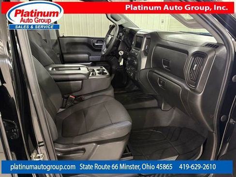Used 2020 Chevrolet Silverado 1500 Custom Trail Boss w/ Custom Convenience Package AWD/4WD image 34