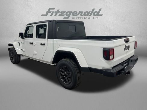 New 2025 Jeep Gladiator Sport image 8