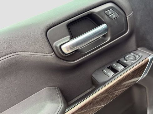 Used 2019 Chevrolet Silverado 1500 LT w/ All-Star Edition RWD image 17