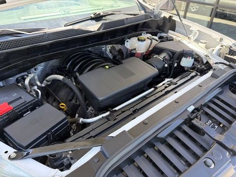 Used 2024 Chevrolet Silverado 1500 W/T w/ WT Value Package AWD/4WD image 22