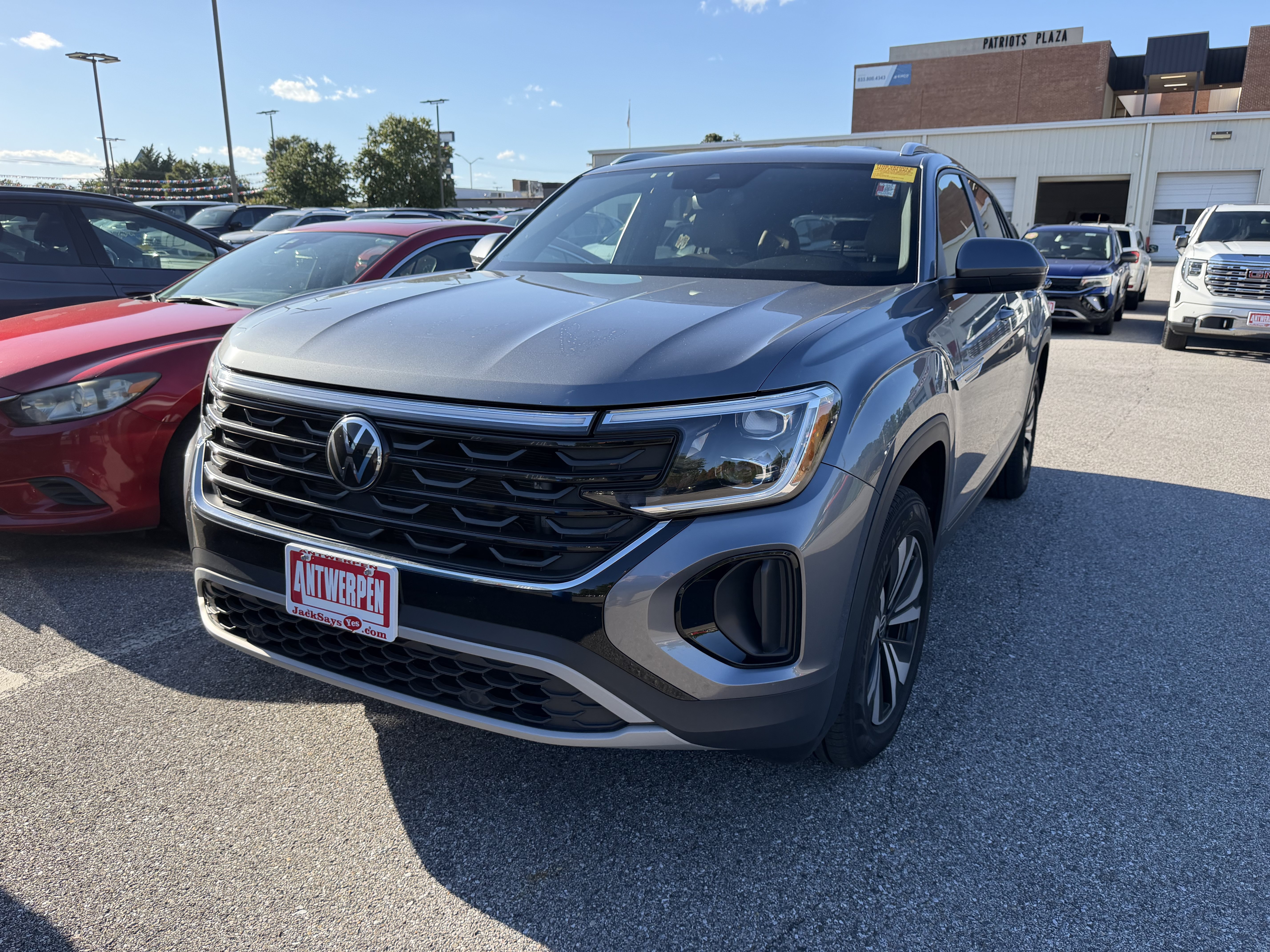 Used 2024 Volkswagen Atlas Cross Sport SE AWD/4WD image 20