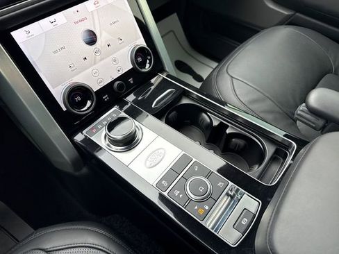 Used 2020 Land Rover Range Rover HSE image 39