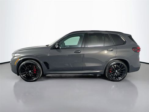 Used 2024 BMW X5 M60i w/ Executive Package image 3