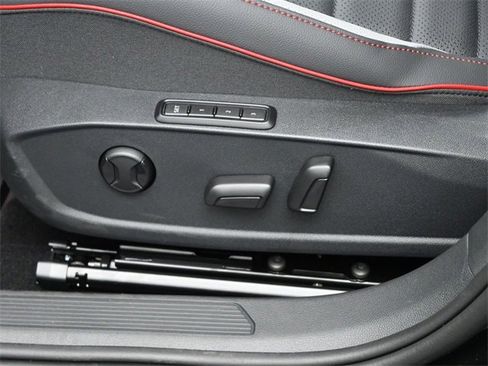 New 2025 Volkswagen GTI SE image 19