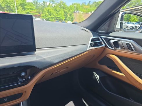 Certified 2025 BMW i4 eDrive40 w/ Premium Package RWD image 24