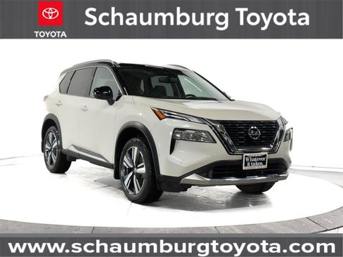 Used 2021 Nissan Rogue Platinum image 1