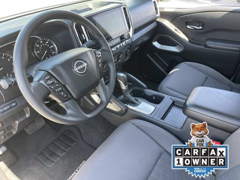 Used 2025 Nissan Frontier SV RWD image 19