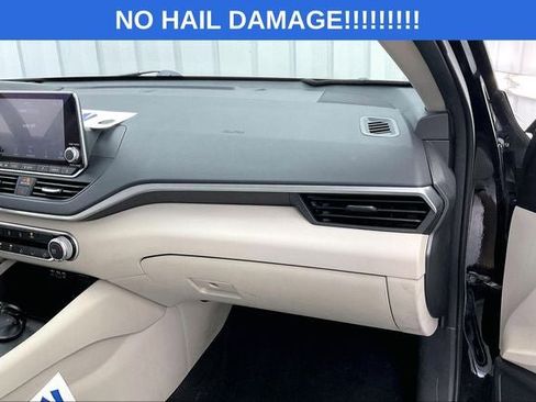 Used 2019 Nissan Altima 2.5 S AWD/4WD image 17